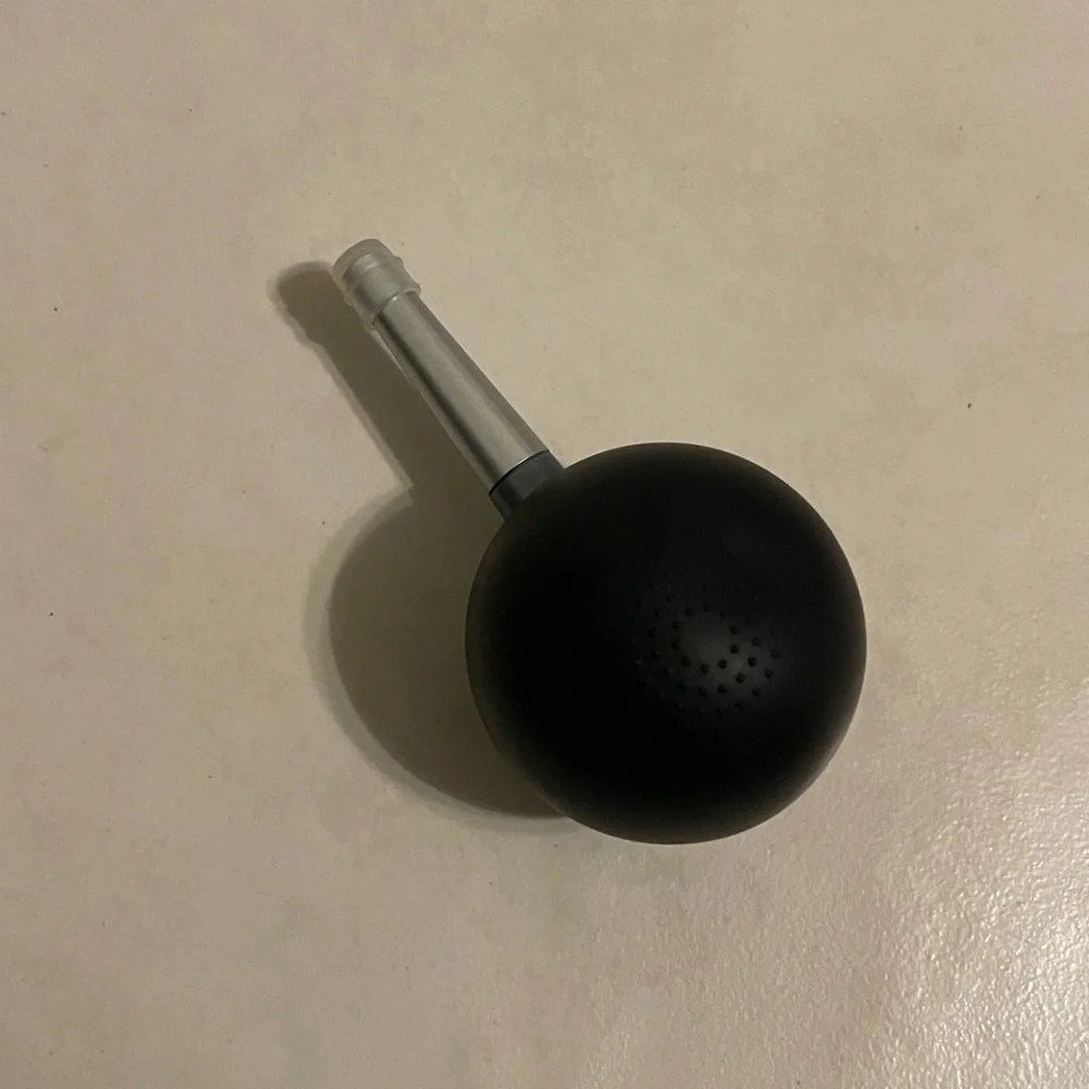Fiber spray applicator